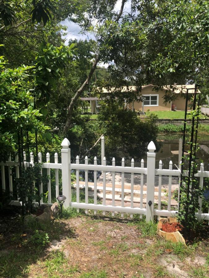 Cozy Cottage River House Weeki Wachee Eksteriør bilde